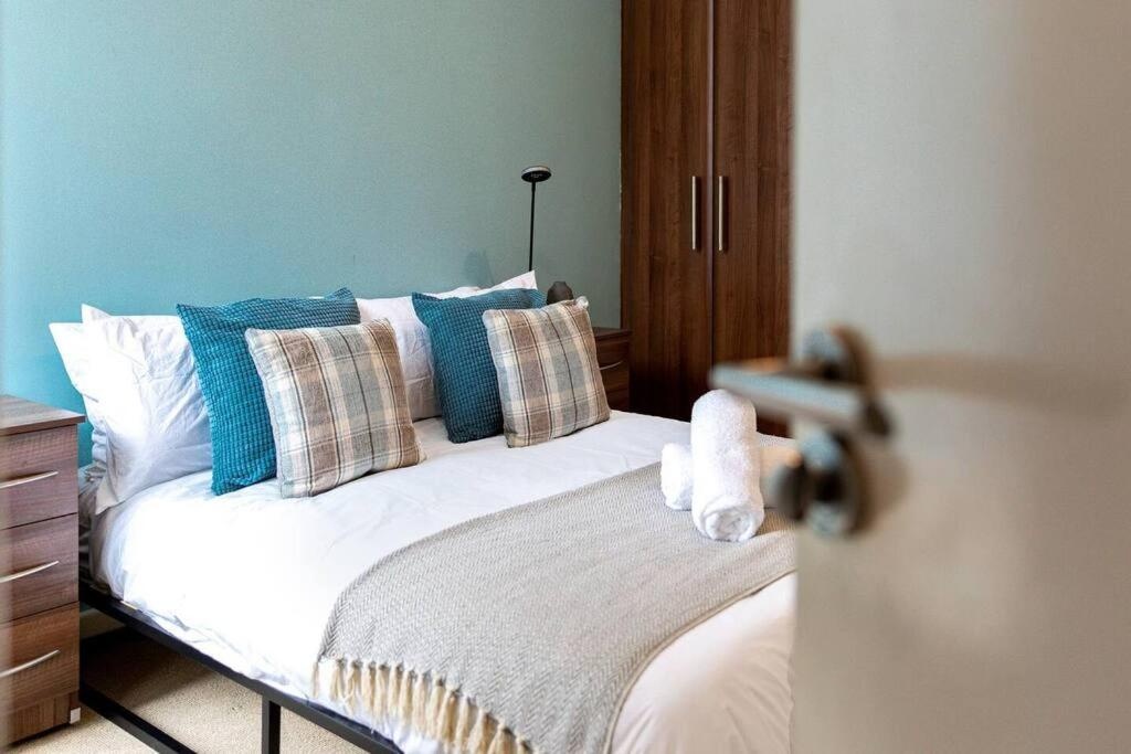 Additional image 12 of 2 Bed Flat, Solly Place, S1, N1 7GU