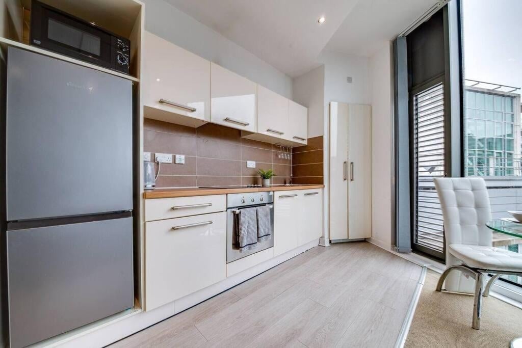 Additional image 13 of 2 Bed Flat, Solly Place, S1, N1 7GU