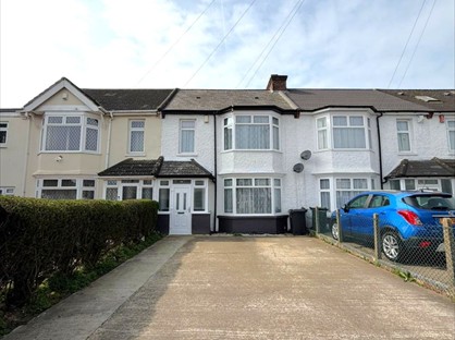 3 Bed Terraced House, Lennox Road, DA11