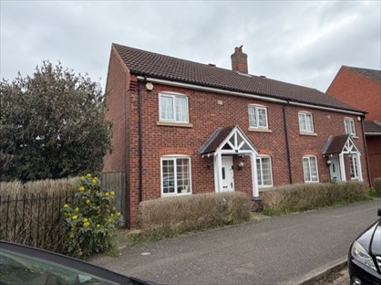 3 Bed Semi-Detached House, Vale Drive, PE7