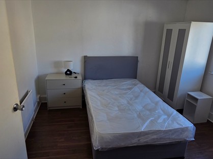 Room in a Shared House, Richmond Road, ME7