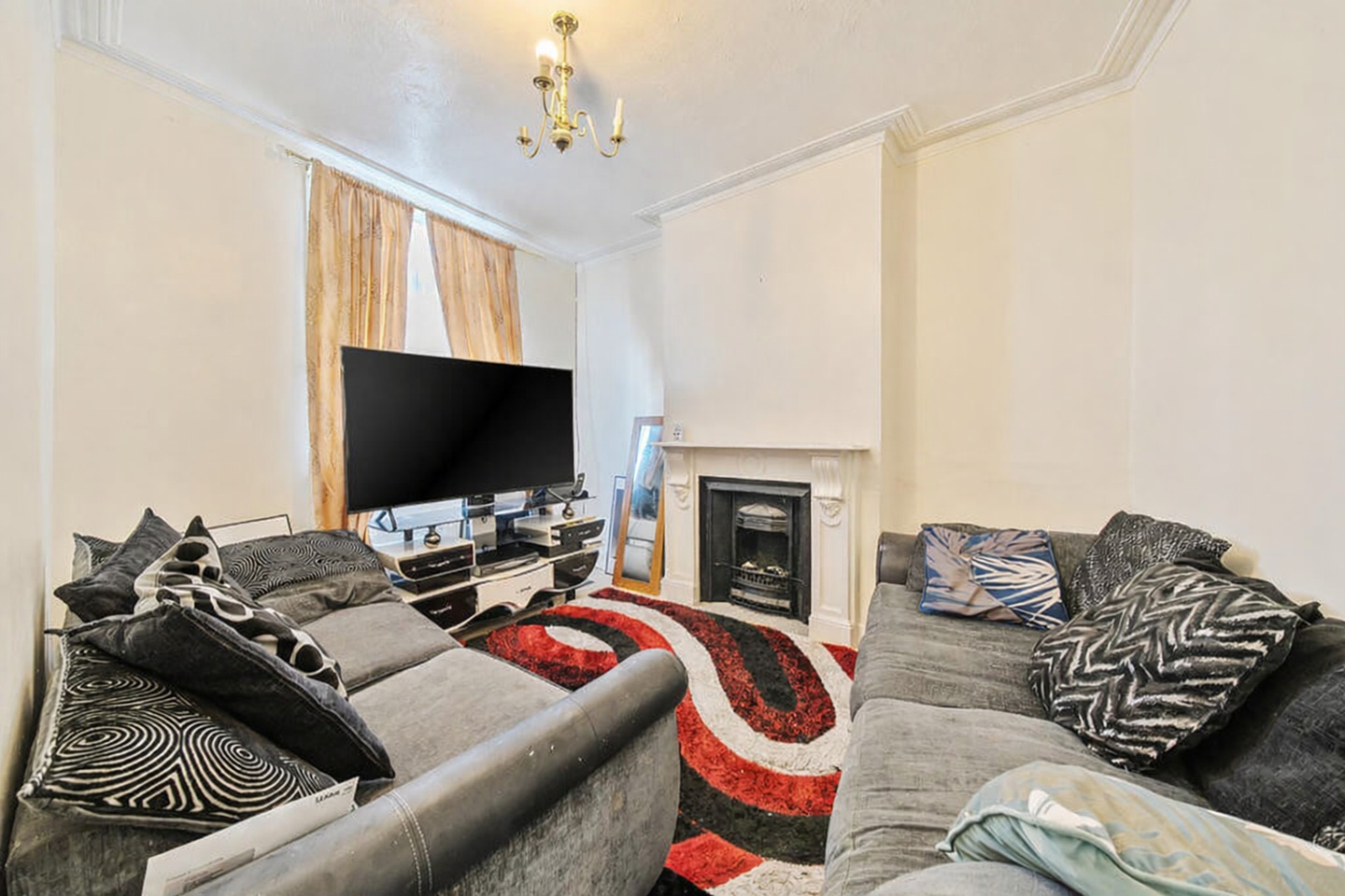 London - 4 Bed Terraced House, Scrooby St, SE6 - To Rent Now for £3,000 ...