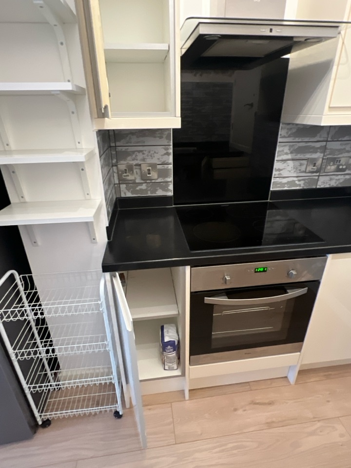 Additional image 3 of 1 Bed Flat, Hampton House, SO14, N1 7GU