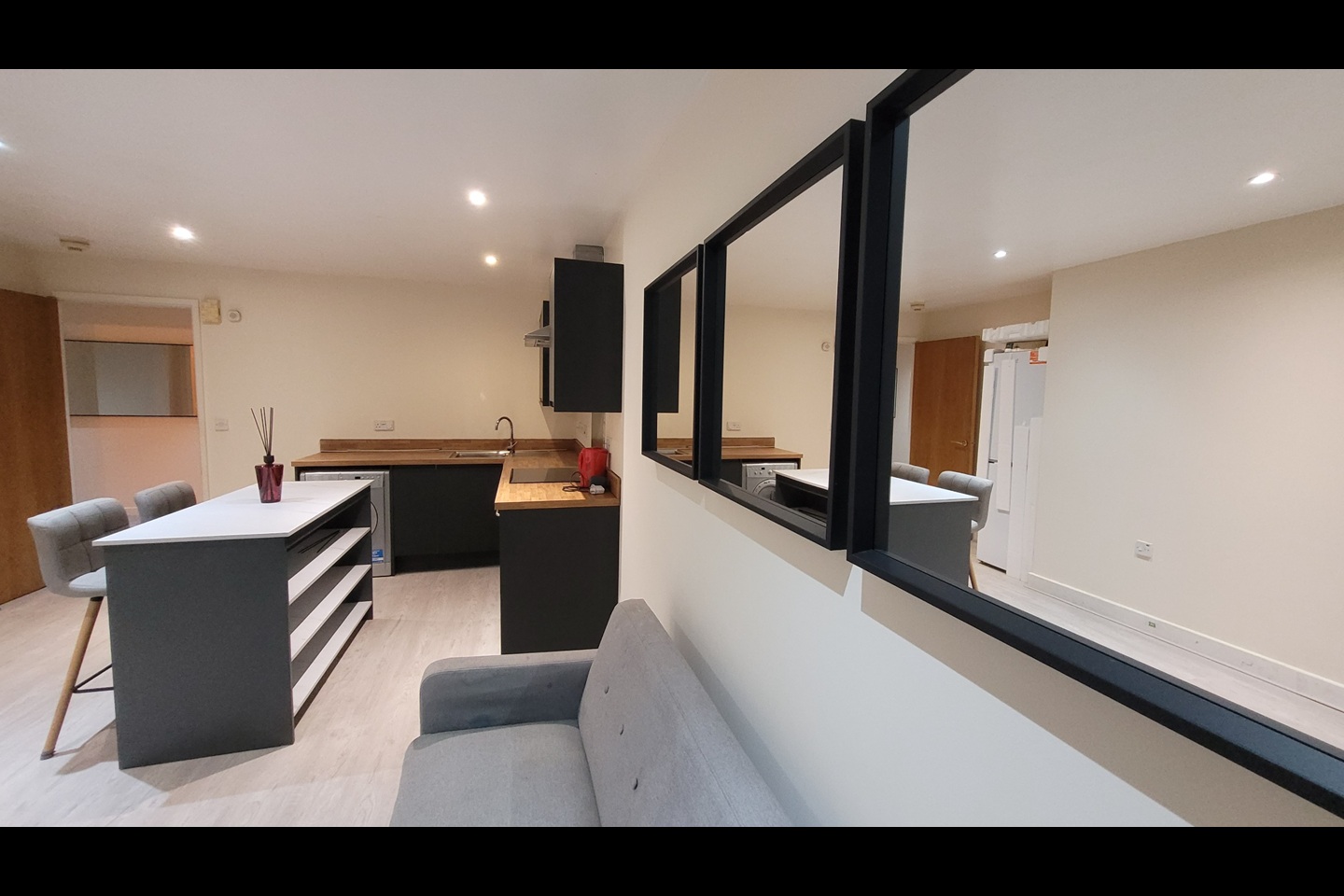 Additional image 4 of 1 Bed Flat, Furnival Street, S1, N1 7GU