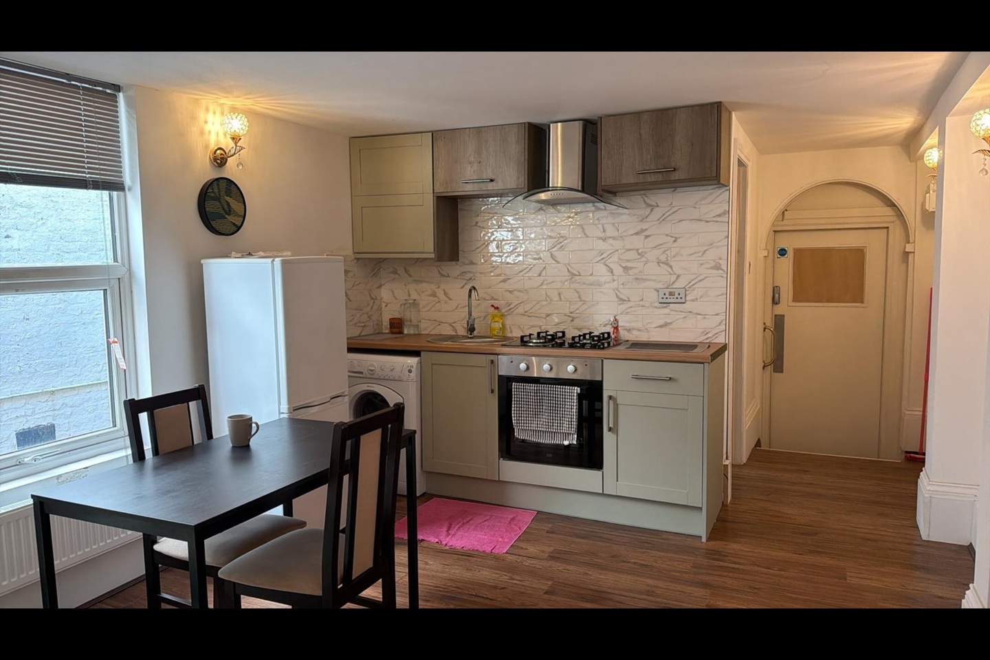 Additional image 3 of 1 Bed Flat, Rodney St, L1, N1 7GU