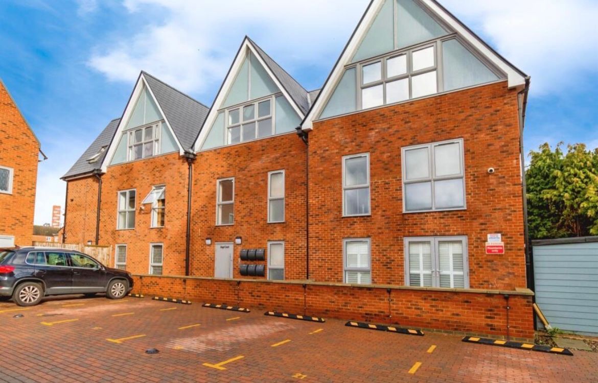 Additional image 2 of 3 Bed Flat, Church End, SO15, N1 7GU