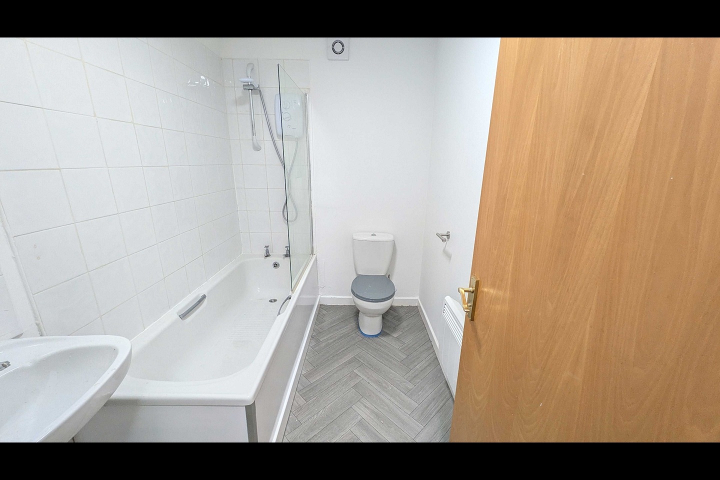 Additional image 2 of 1 Bed Flat, Hackins Hey, L2, N1 7GU