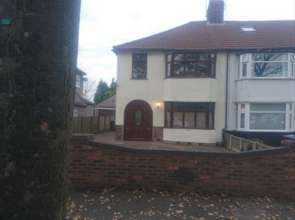 Room in a Shared House, Garmoyle Road, L15
