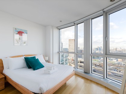 1 Bed Flat, Ontario Tower, E14