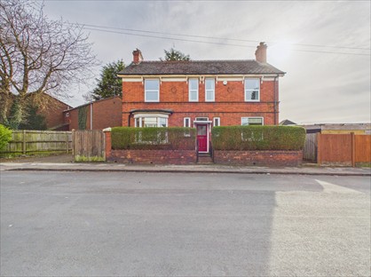 3 Bed Detached House, Birmingham St, WS10