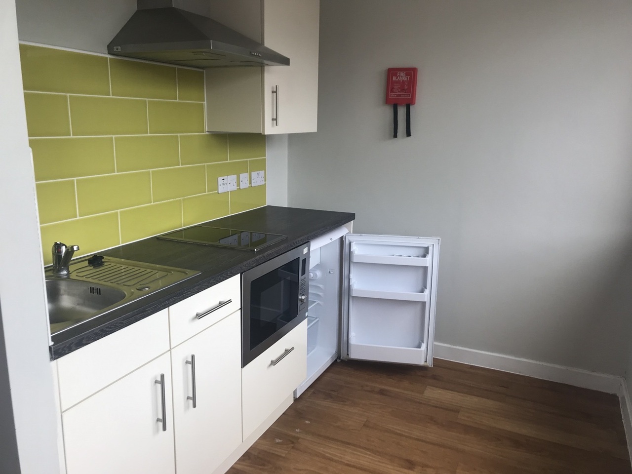 Additional image 5 of Studio Flat, Hounds Gate, NG1, N1 7GU