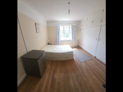 Room in a Shared House, Wyvern Road, CR8
