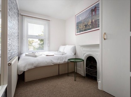 4 Bed Semi-Detached House, Market St, GL50