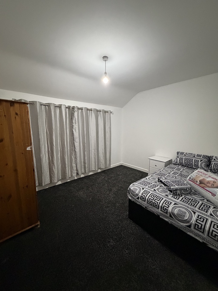 Additional image 2 of Room in a Shared House, Stuarts Road, B33, N1 7GU