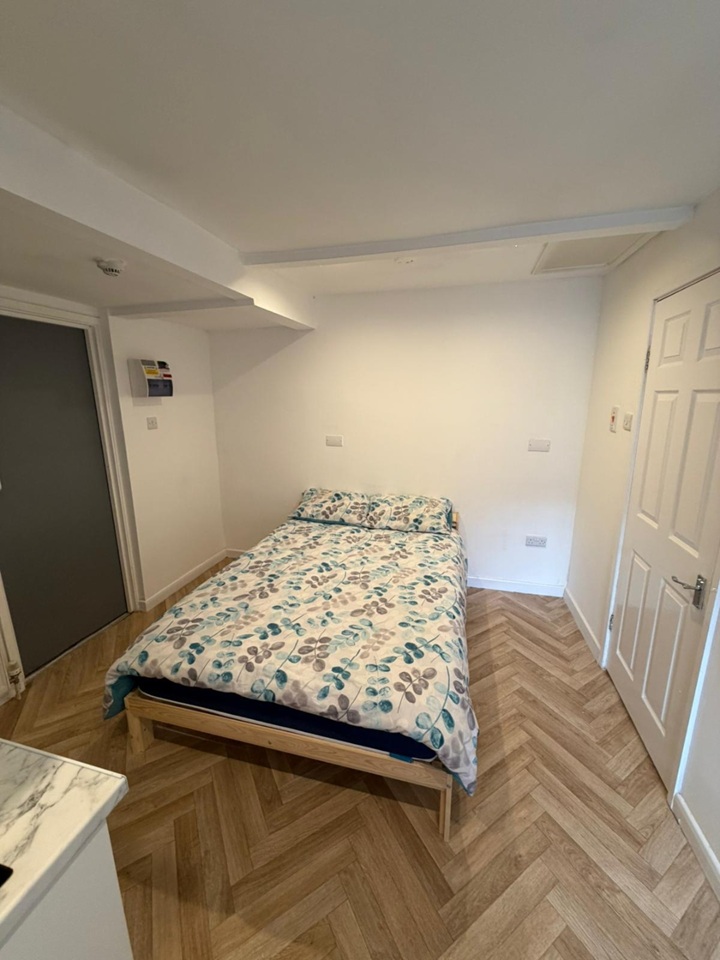 Additional image 5 of Studio Flat, Mansfield Road, NG1, N1 7GU