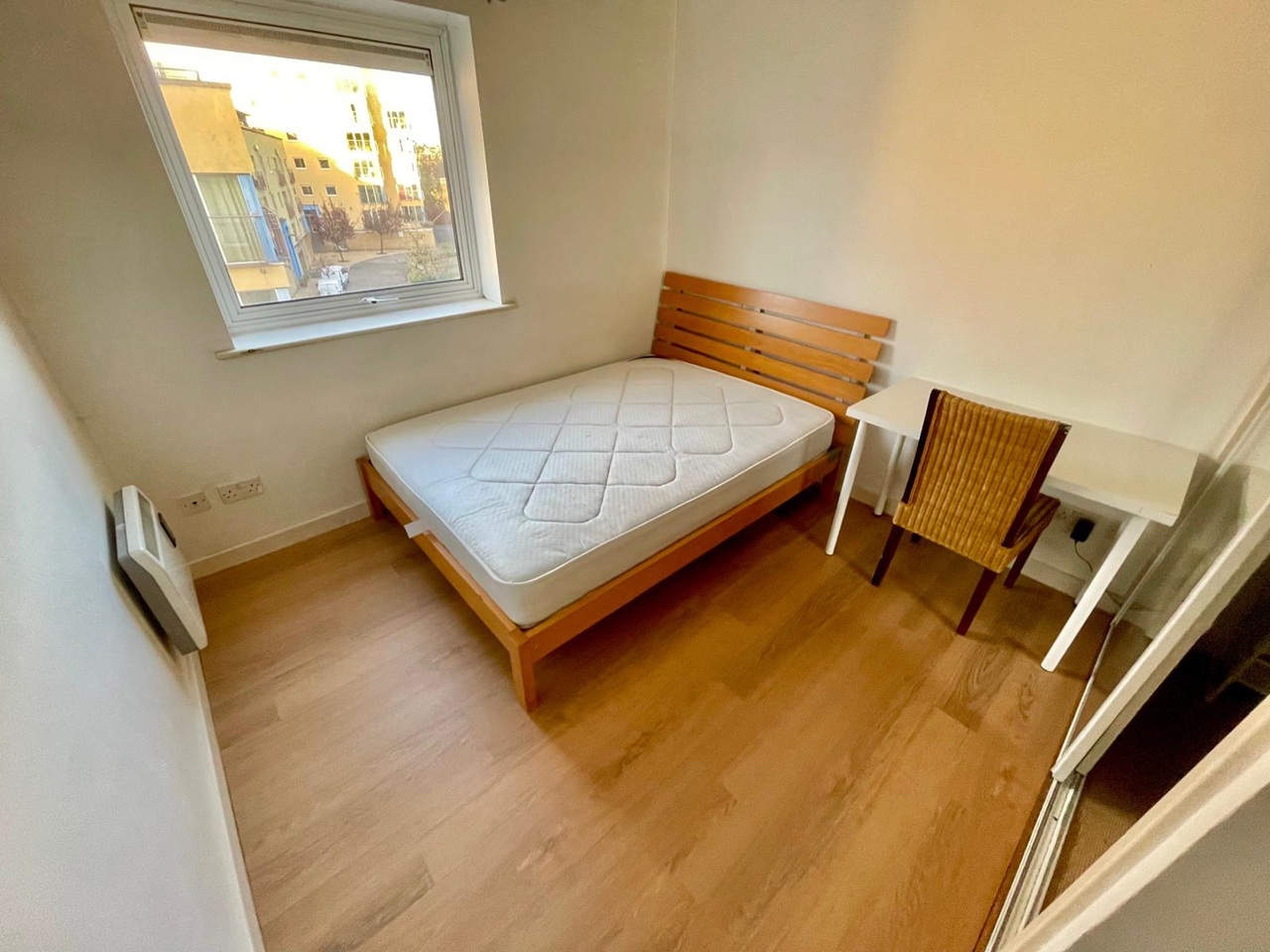 London - Room in a Shared Flat, Kelly Court, E14 - To Rent Now for £790 ...