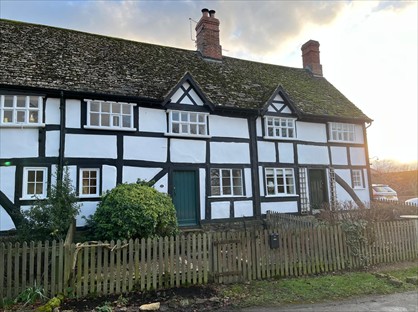 2 Bed Terraced House, Church Cottage, GL20