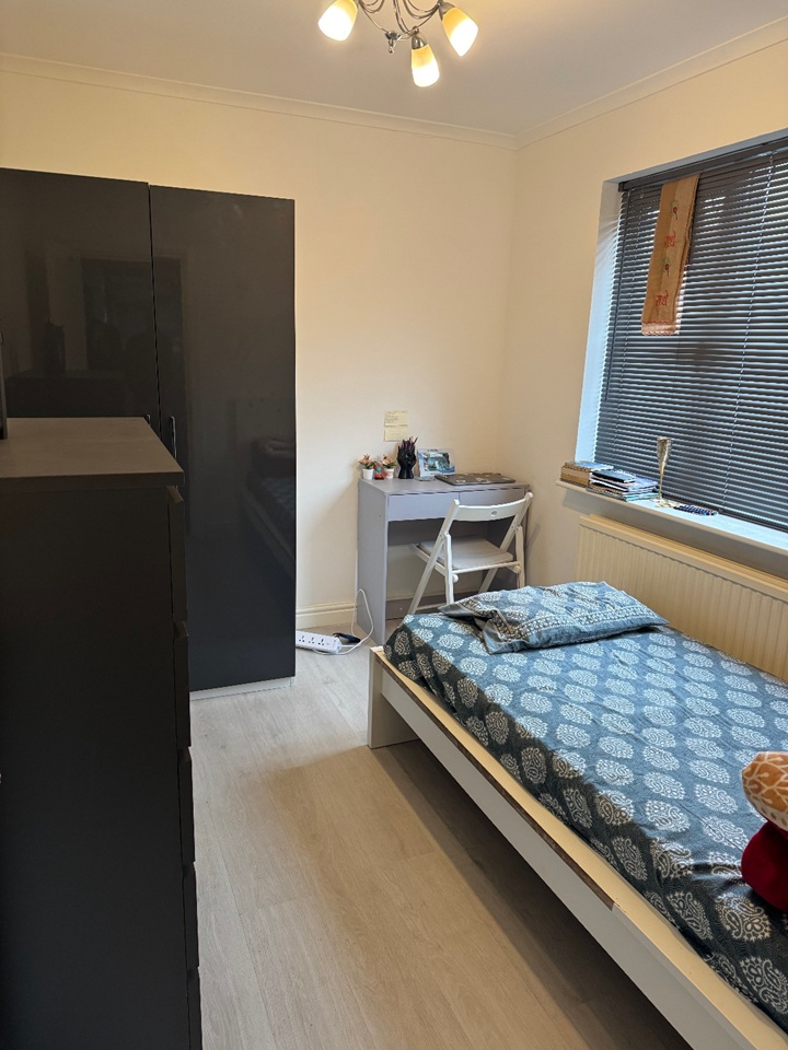 Additional image 11 of 6 Bed Semi-Detached House, Goffenton Drive, BS16, N1 7GU