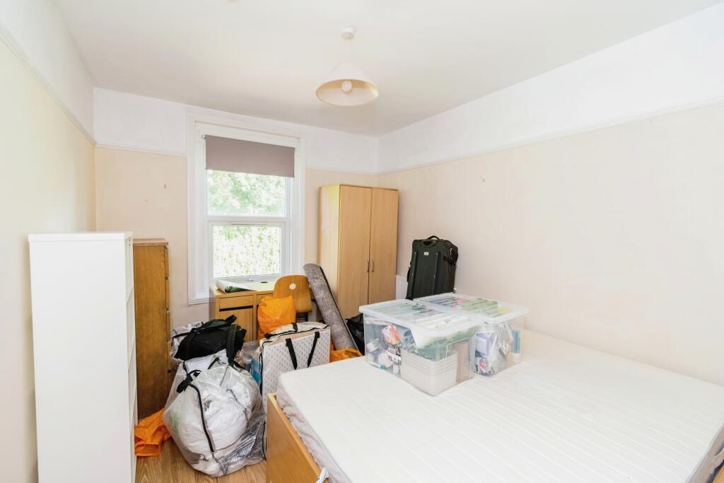 Additional image 4 of 5 Bed Terraced House, Tennyson Road, SO17, N1 7GU