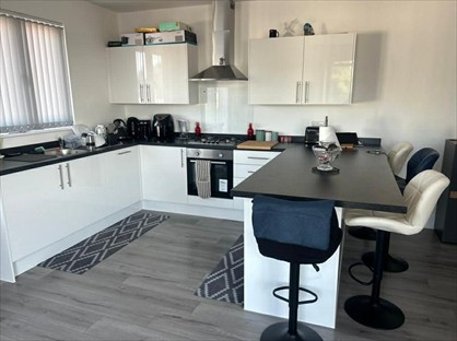 2 Bed Penthouse, Chanctonbury Road, RH15