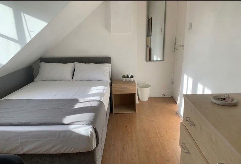 Additional image 5 of Room in a Shared House, Howard Street, RG1, N1 7GU