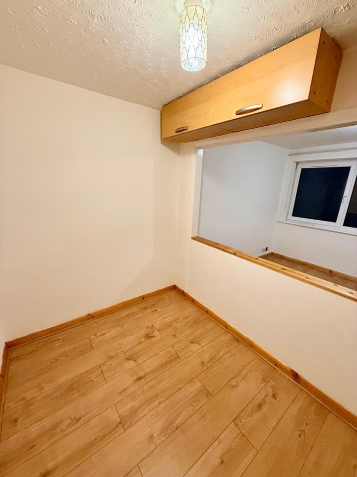 Additional image 5 of Studio Flat, Reading, RG1, N1 7GU