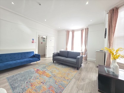 5 Bed Semi-Detached House, Medora Road, SW2
