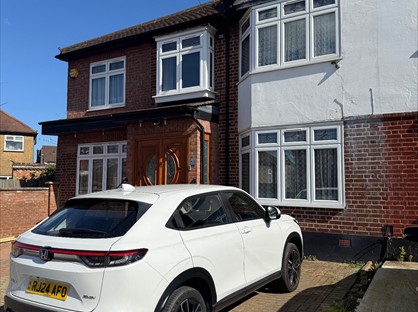 5 Bed Semi-Detached House, Alders Road, HA8
