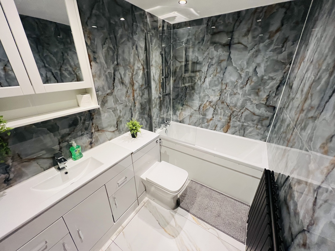 Additional image 3 of 2 Bed Flat, Earls Court Road, W8, N1 7GU