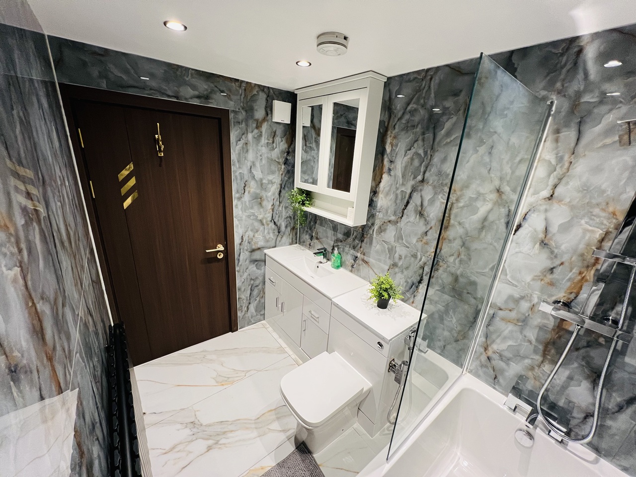 Additional image 4 of 2 Bed Flat, Earls Court Road, W8, N1 7GU