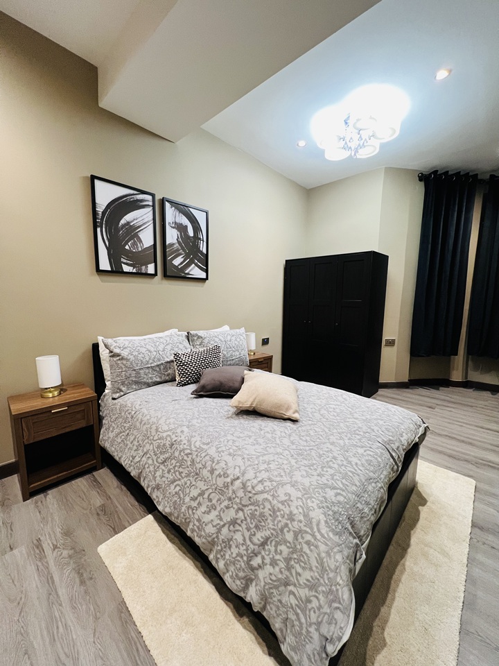 Additional image 13 of 2 Bed Flat, Earls Court Road, W8, N1 7GU