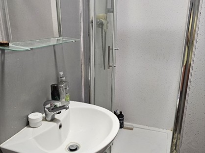 Studio Flat, Wealdstone, HA3