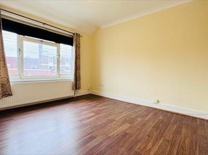 1 Bed Flat, Sinnott Road, E17
