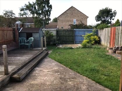 4 Bed End Terrace, Beverley Way, CB2