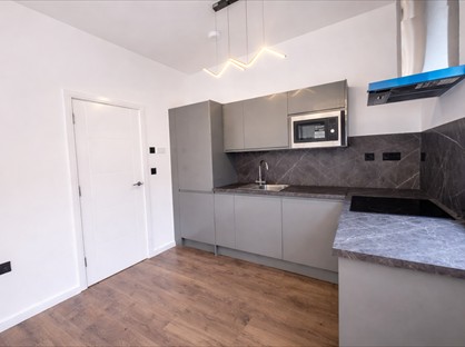 2 Bed Flat, Radio House, CM1