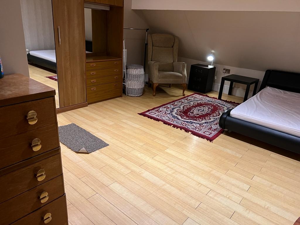 Room in a Shared House, Granville Road, S2, N1 7GU