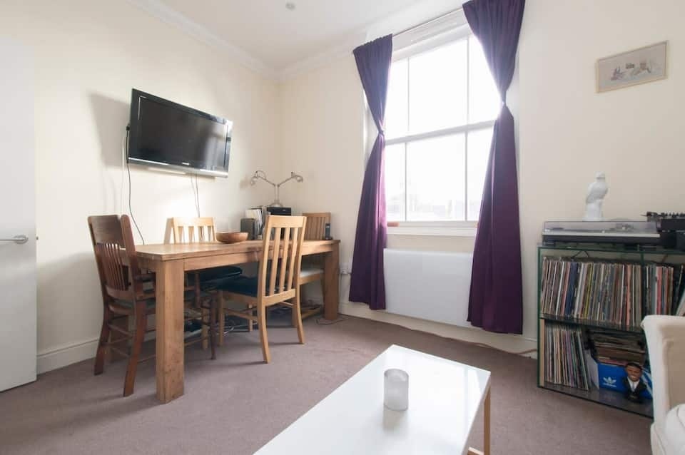 Additional image 11 of 1 Bed Flat, Dalston Lane, E8, N1 7GU