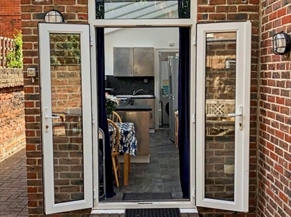 2 Bed Flat, St. Ursula Grove, PO5