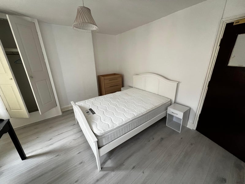 Additional image 2 of Room in a Shared House, Montreal Road, CB1, N1 7GU