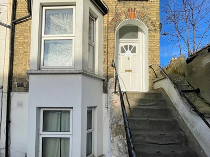 2 Bed Maisonette, Clifton Road, SE25