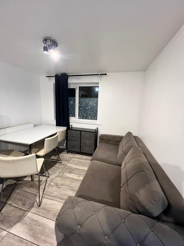 Additional image 5 of Room in a Shared House, Metcombe Way, M11, N1 7GU