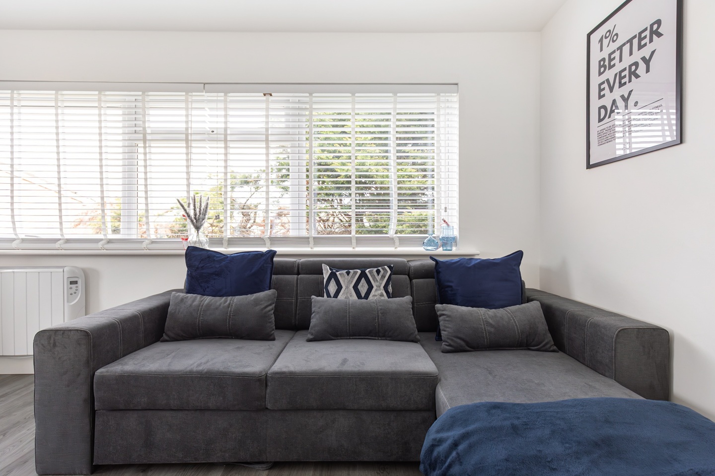 Additional image 6 of 2 Bed Flat, Barnwood Close, RG30, N1 7GU