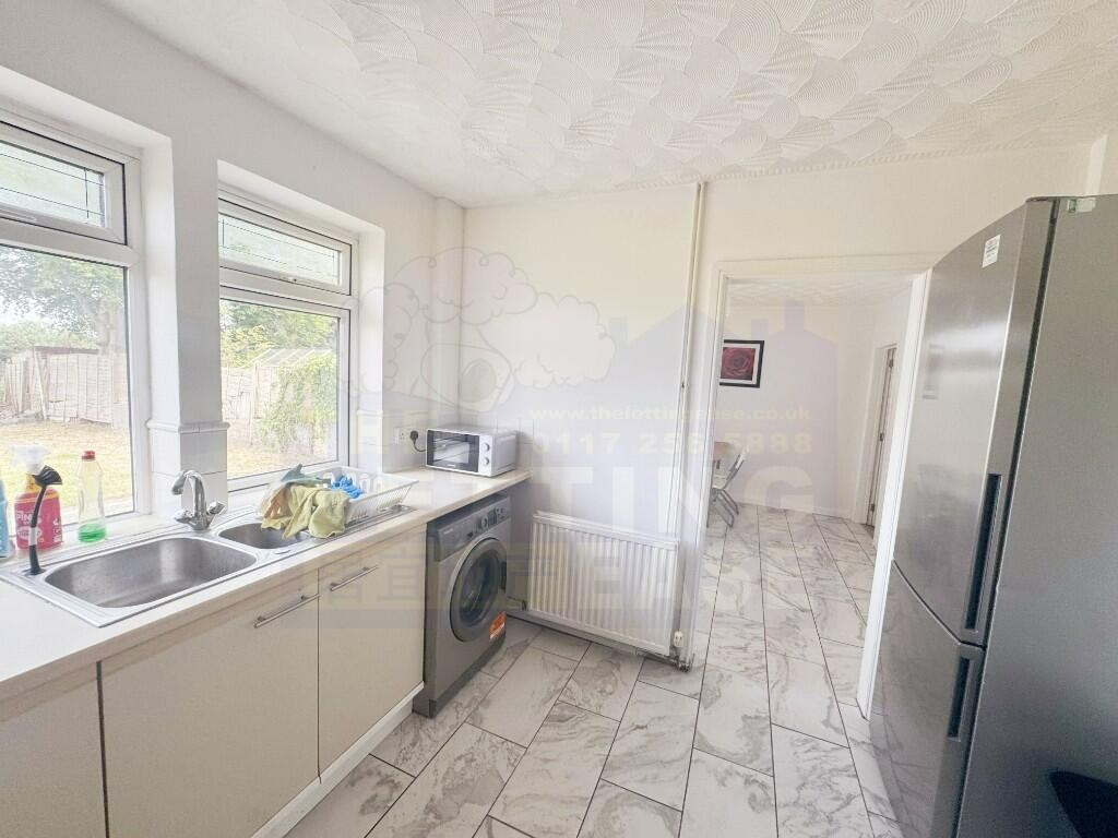 Additional image 11 of 6 Bed Semi-Detached House, Conygre Grove, BS34, N1 7GU