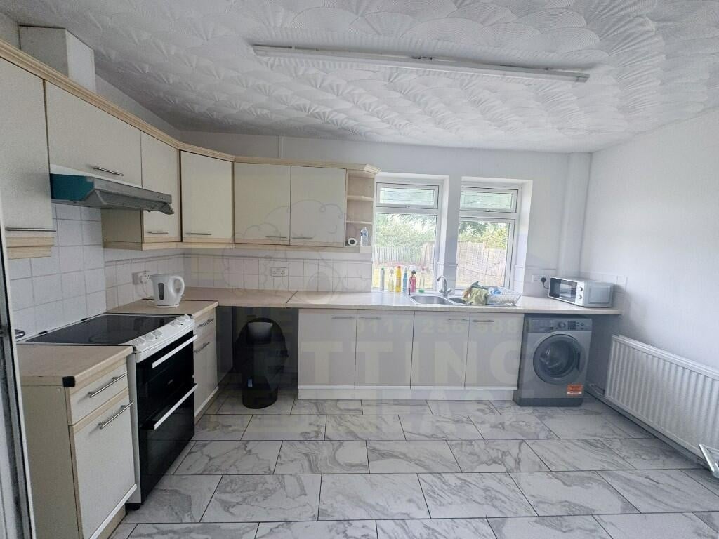 Additional image 15 of 6 Bed Semi-Detached House, Conygre Grove, BS34, N1 7GU