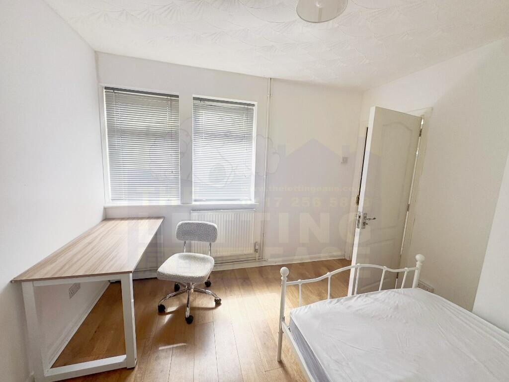 Additional image 16 of 6 Bed Semi-Detached House, Conygre Grove, BS34, N1 7GU