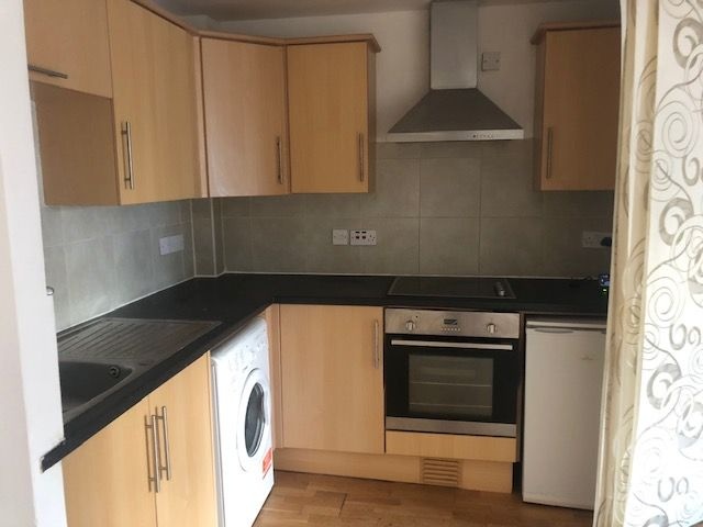 Additional image 7 of 2 Bed Flat, Davenant St, E1, N1 7GU