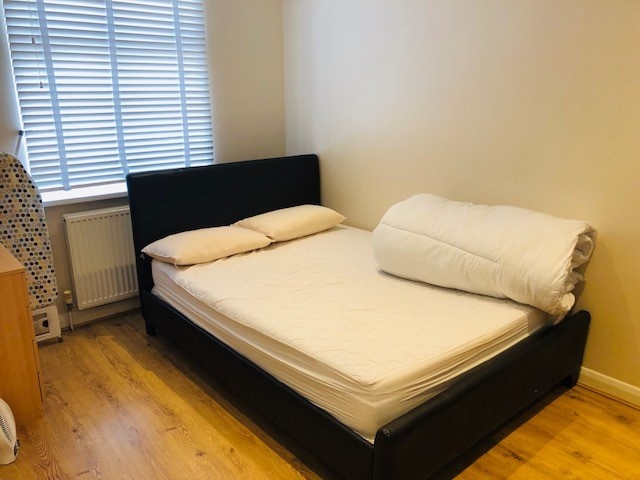 Additional image 8 of 2 Bed Flat, Davenant St, E1, N1 7GU