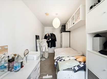 Room in a Shared Flat, Felix Point, E14