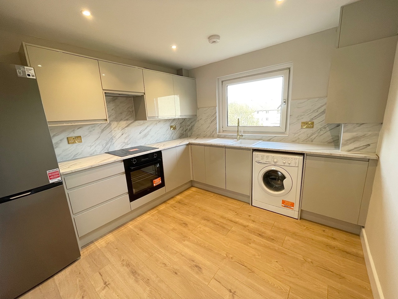 Additional image 7 of 2 Bed Flat, Christian Grove, EH15, N1 7GU