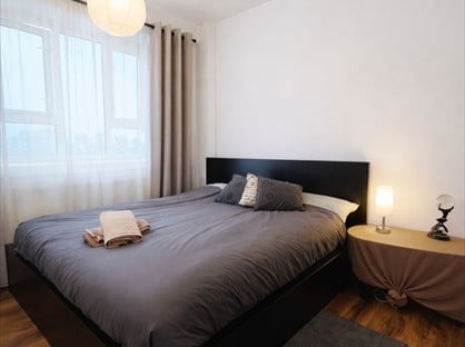 Room in a Shared Flat, Penrose St, SE17